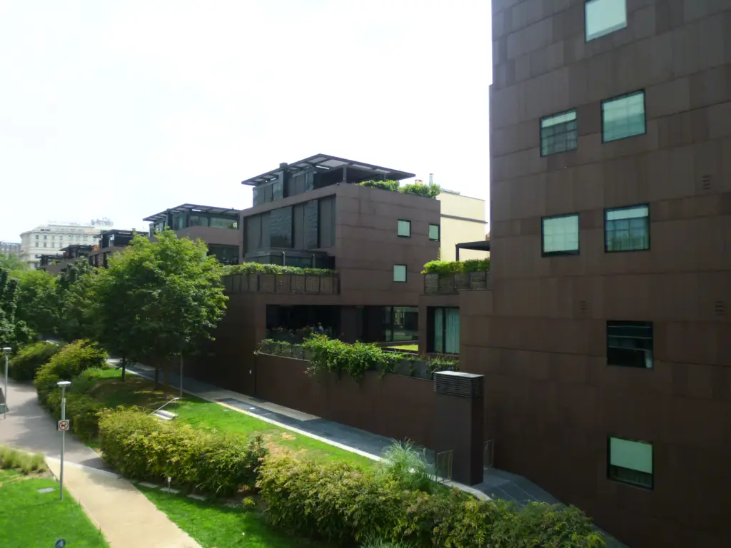 Milano centro nella zona di CNI Business Center